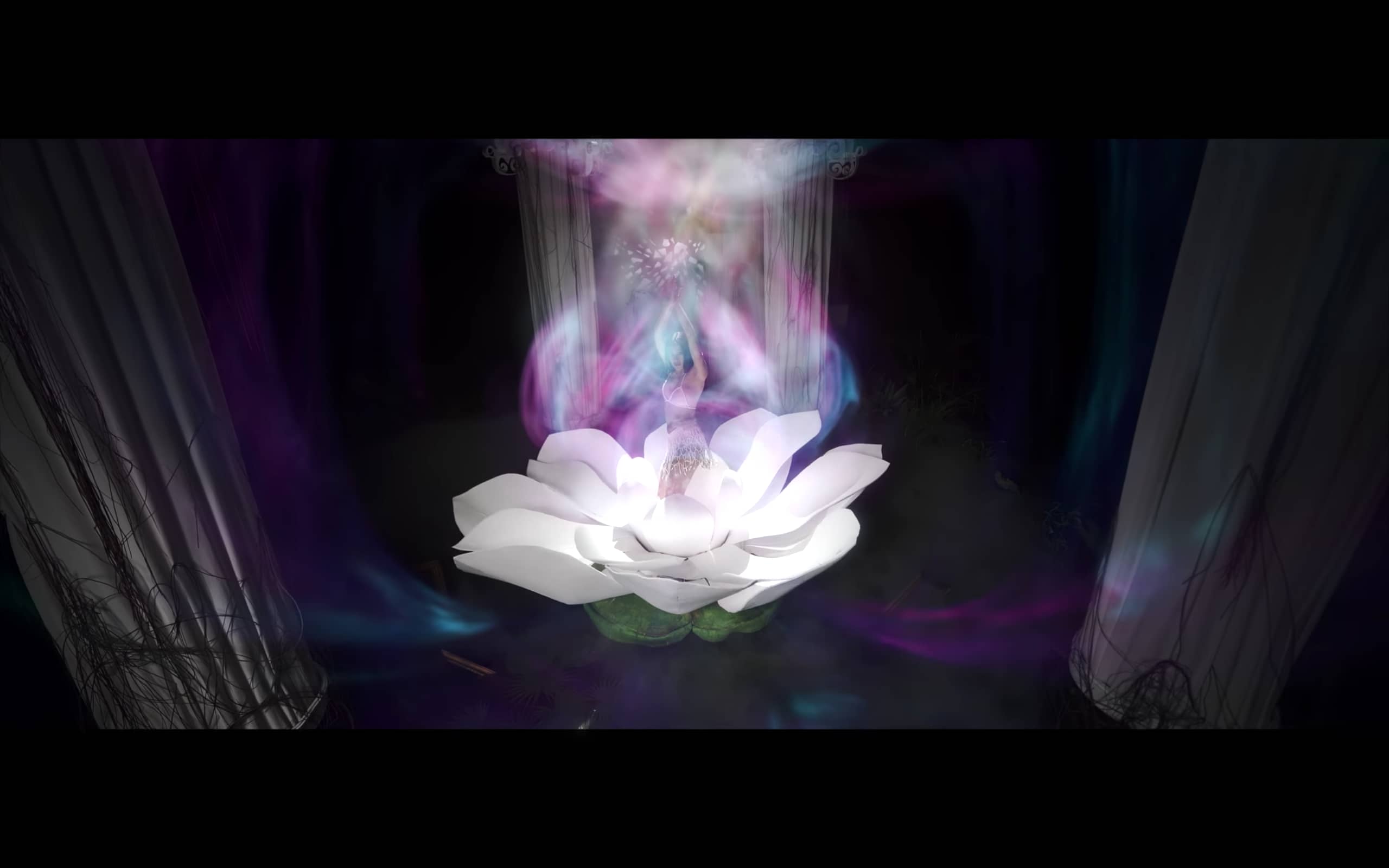 Nadine Lustre's latest work suddenly hit the market, causing a stir in